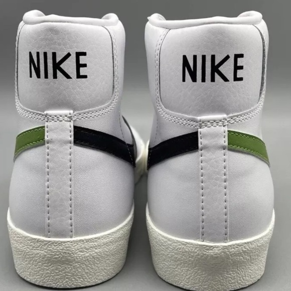 Nike Blazer mid 77 womens old school basketball high tops - Picture 11 of 13